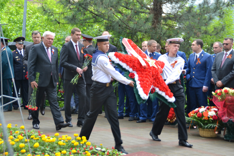 В Туапсе почтили память погибших героев Великой Отечественной войны