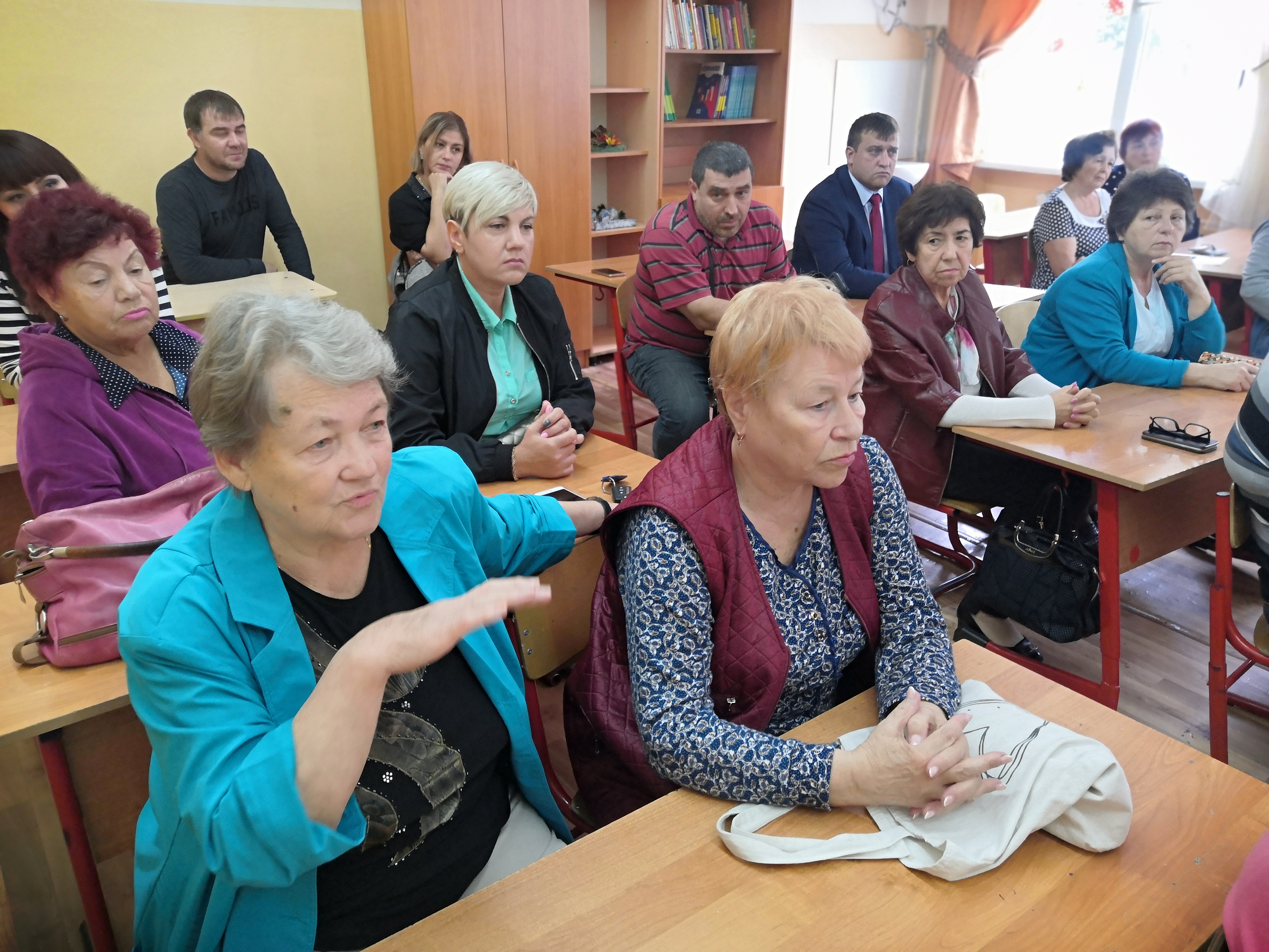 Депутаты встретились с жителями Сортировки