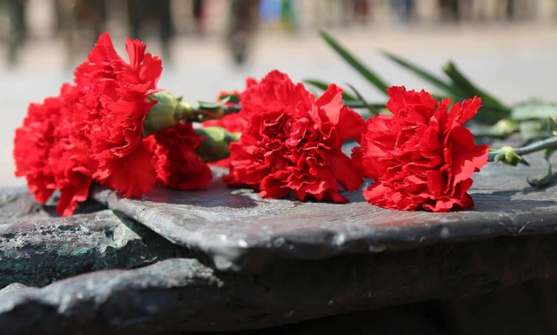 Памятник «Детям войны» - к годовщине Обороны города